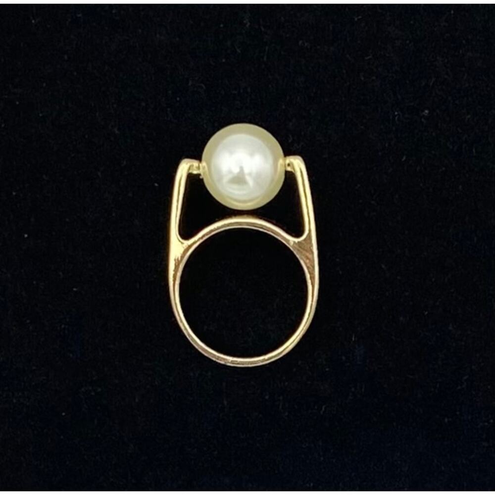 Vintage Faux Pearl Fidget Spinner Ring Gold Tone Statement Size 8 READ